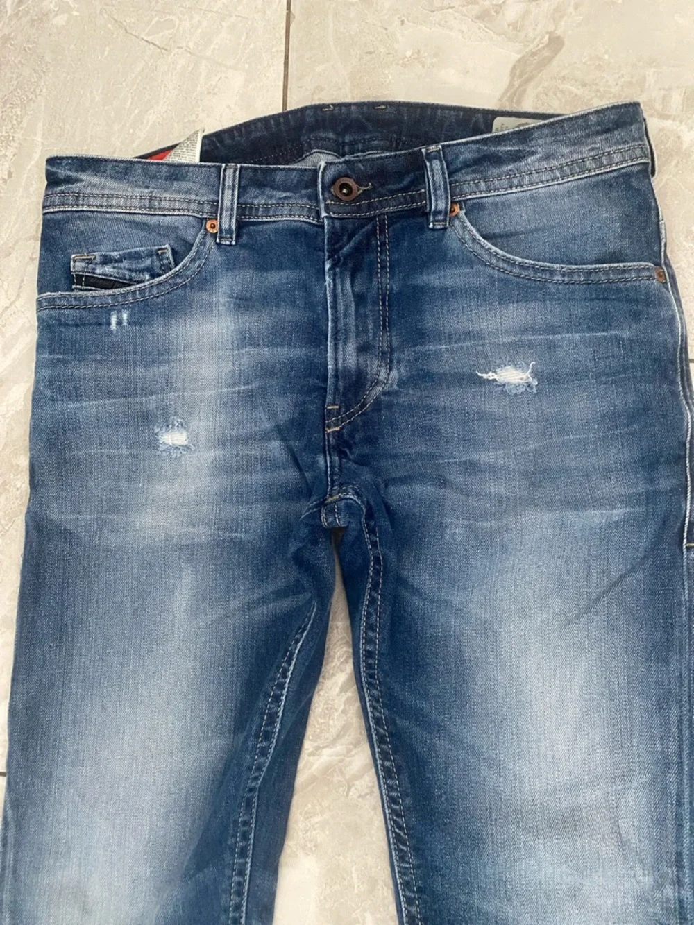 DIESEL Thommer Mens Slim Fit low waist and tapered leg Distressed Jeans | 32/30